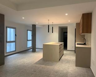 Kitchen of Attic to rent in  Santa Cruz de Tenerife Capital  with Oven, Washing machine and Microwave