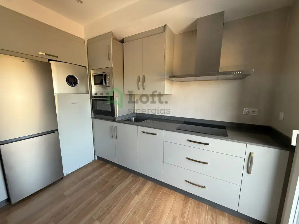 Apartament amb piscina de lloguer a Avenida Elvas, imagen 8
