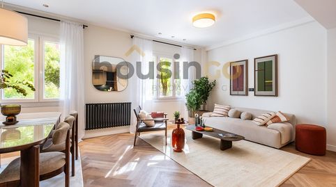 Piso en venta en Calle General Álvarez de Castro