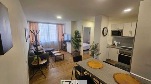 Photo 3 of Flat for rent in Calle Heliodoro Rodríguez López, 28, La Salle - Cuatro Torres, Santa Cruz de Tenerife Capital