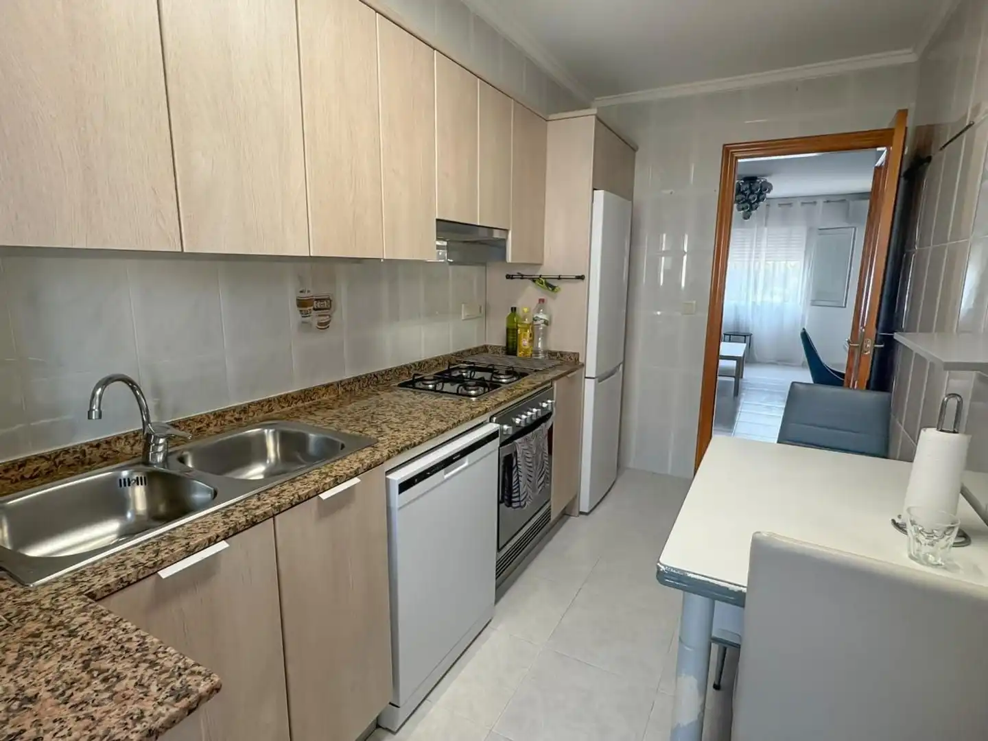 Cuina de Casa o xalet de lloguer en Dénia amb Aire condicionat, Terrassa i Piscina comunitària