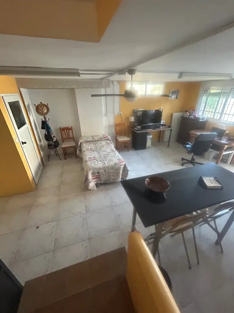 Casa adosada en venda en Alhaurín de la Torre amb Aire condicionat, Jardí privat i Terrassa
