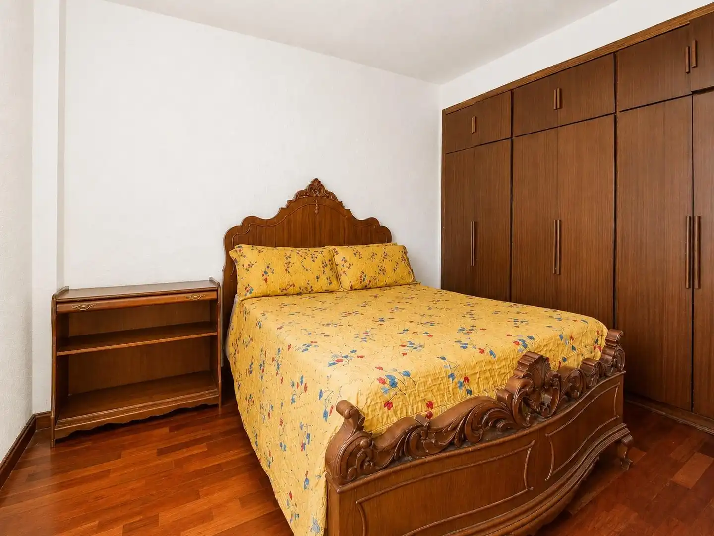 Bedroom of Flat for sale in Madrid  with Air Conditioner, Heating and Terrace
