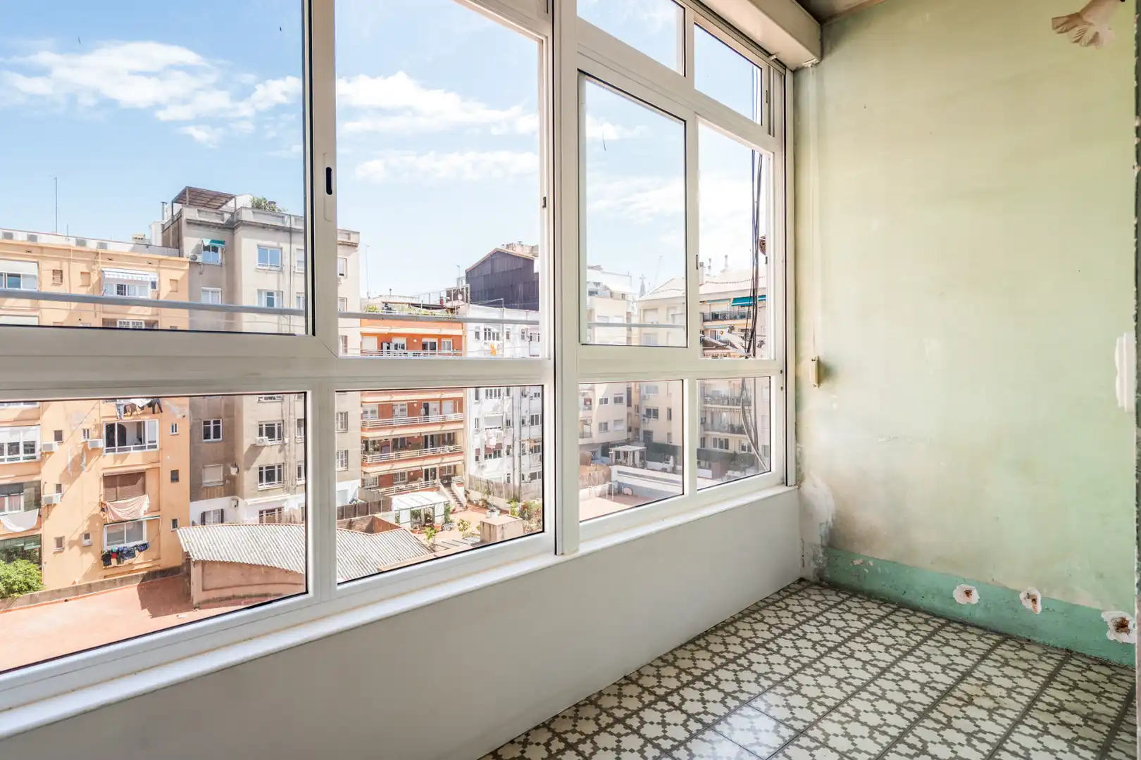 Terraza de Piso en venta en Barcelona con Balcón