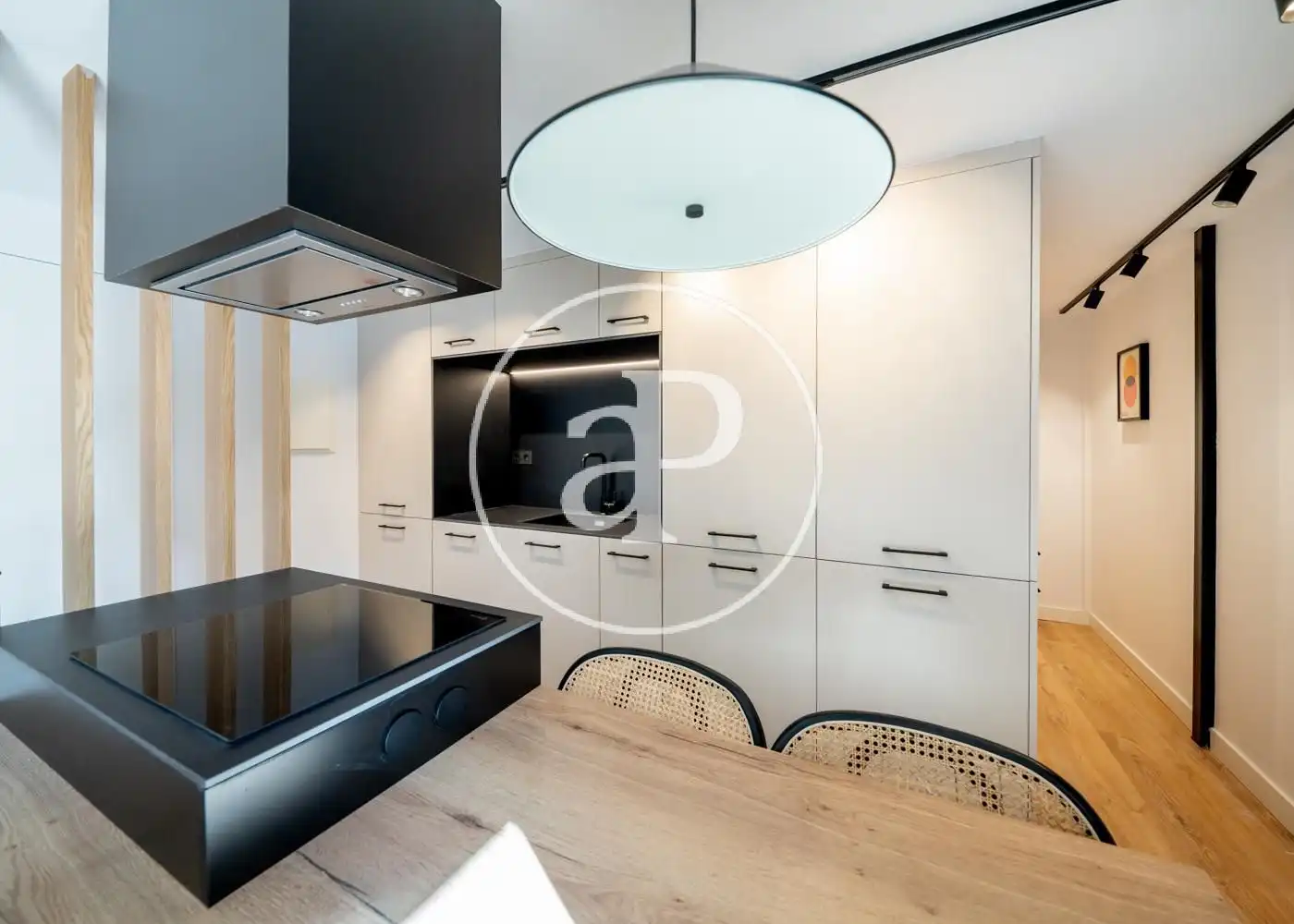 Cocina de Dúplex en venta en Madrid con Aire acondicionado, Calefacción y Amueblado