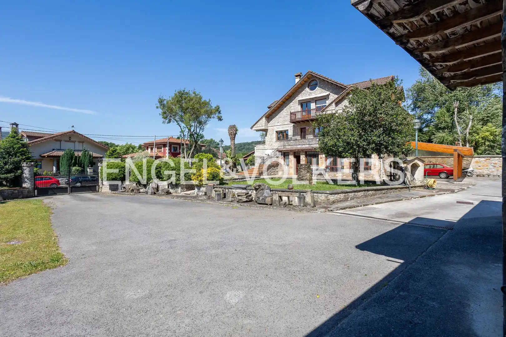Vista exterior de Casa o chalet en venta en Liendo con Calefacción, Jardín privado y Terraza