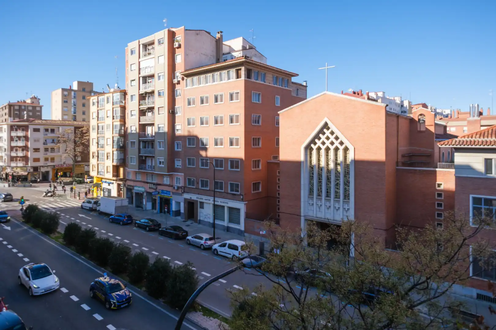 Flat for rent in Calle de la Duquesa de Villahermosa, Ciudad Jardín - Parque Roma
