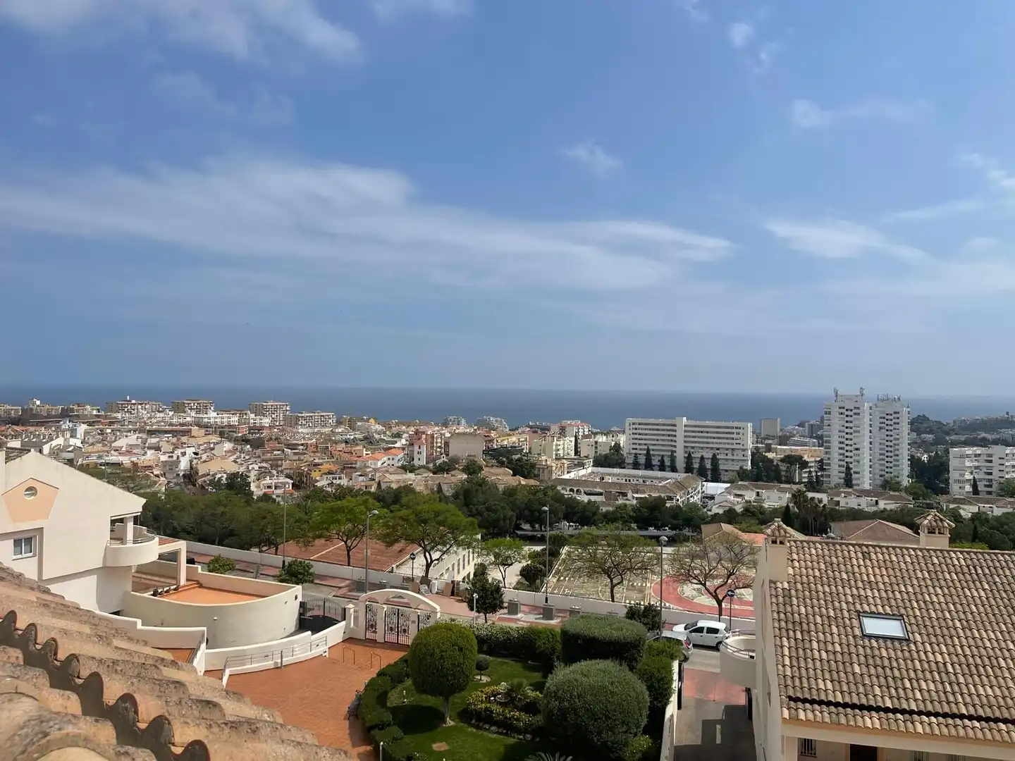 Vista exterior de Piso en venta en Benalmádena con Aire acondicionado, Terraza y Trastero