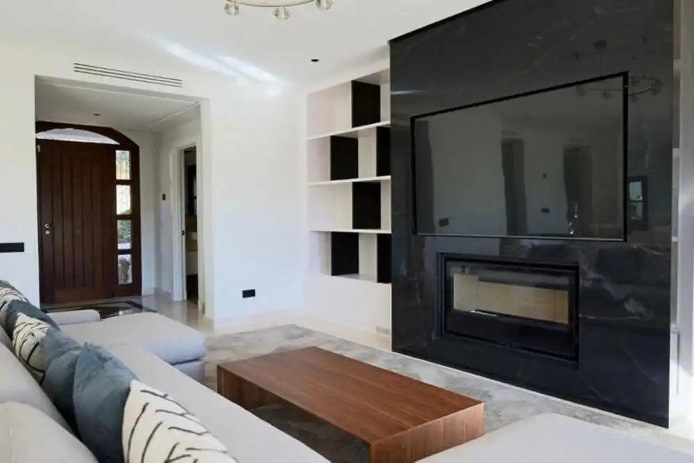 Living room of Houses for rent in Marbella  with Air Conditioner, Terrace and Furnished