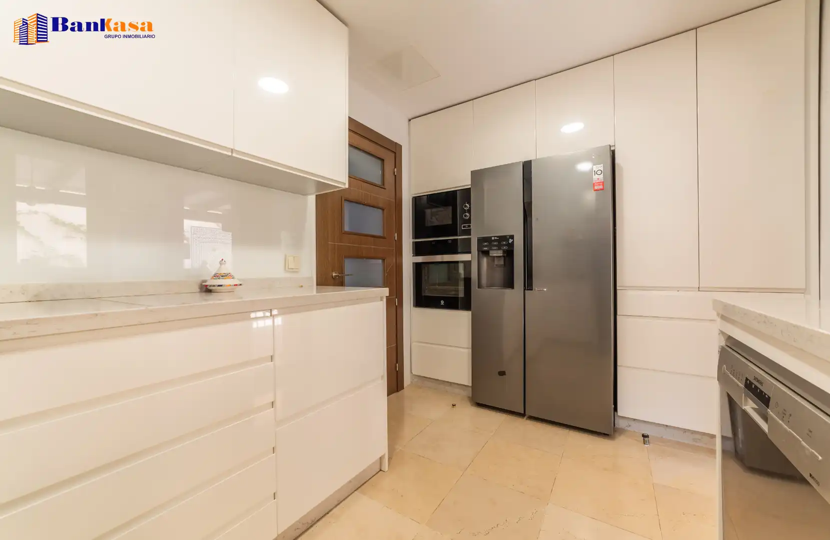 Cocina de Casa adosada en venta en Marbella con Aire acondicionado, Jardín privado y Terraza