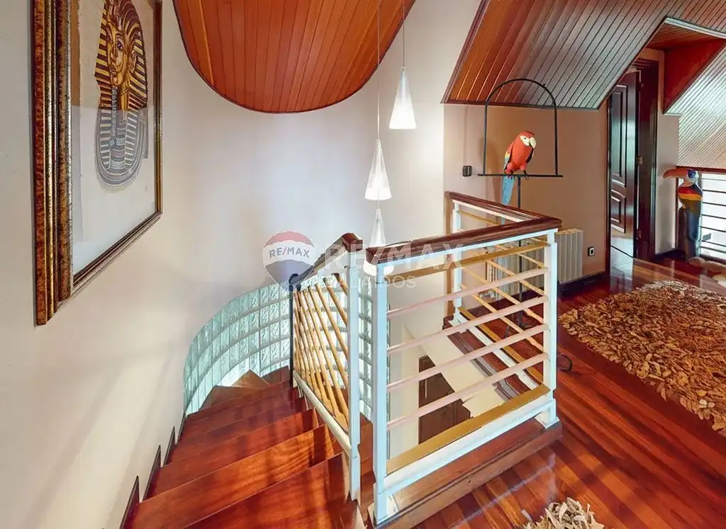 Casa o chalet en venta en Vigo  con Calefacción, Jardín privado y Parquet