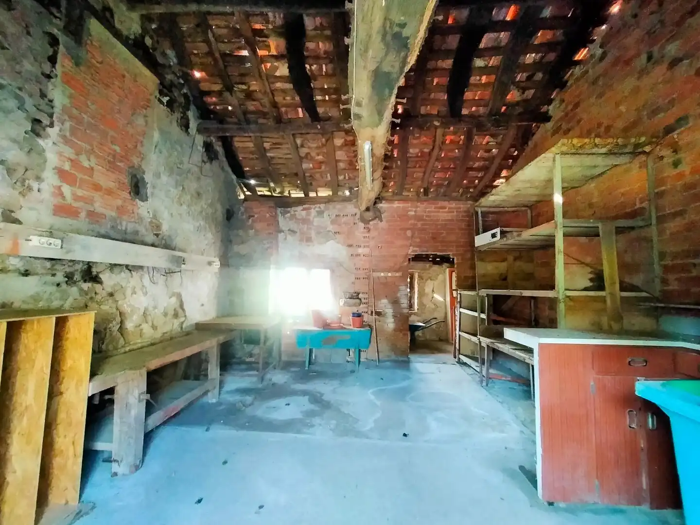 Finca rústica en venta en Soto del Barco con Jardín privado, Terraza y Trastero
