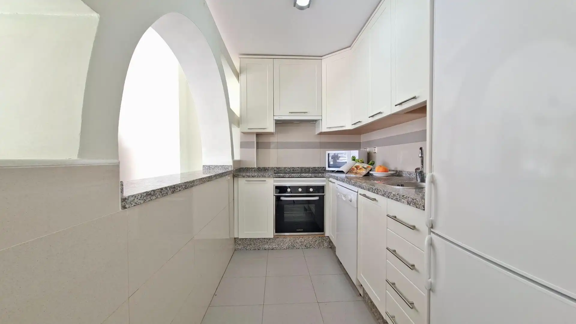 Cocina de Apartamento en venta en Carboneras con Jardín privado, Terraza y Alarma