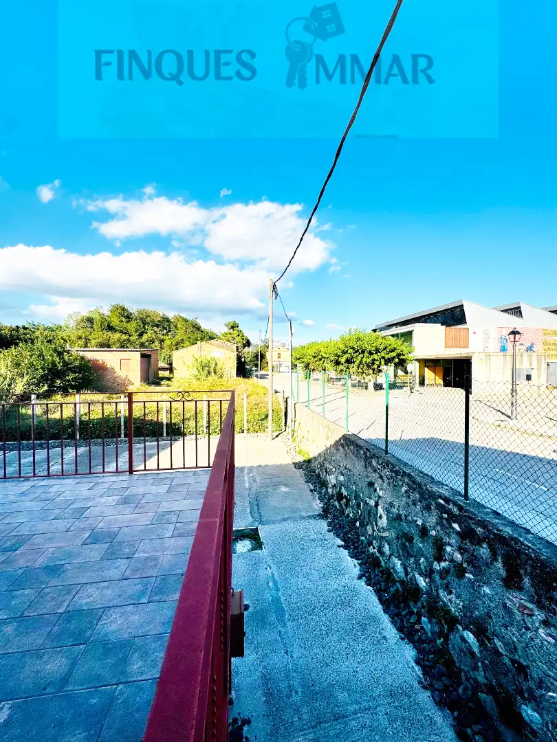 Terraza de Casa o chalet en venta en Les Planes d'Hostoles con Jardín privado, Terraza y Balcón
