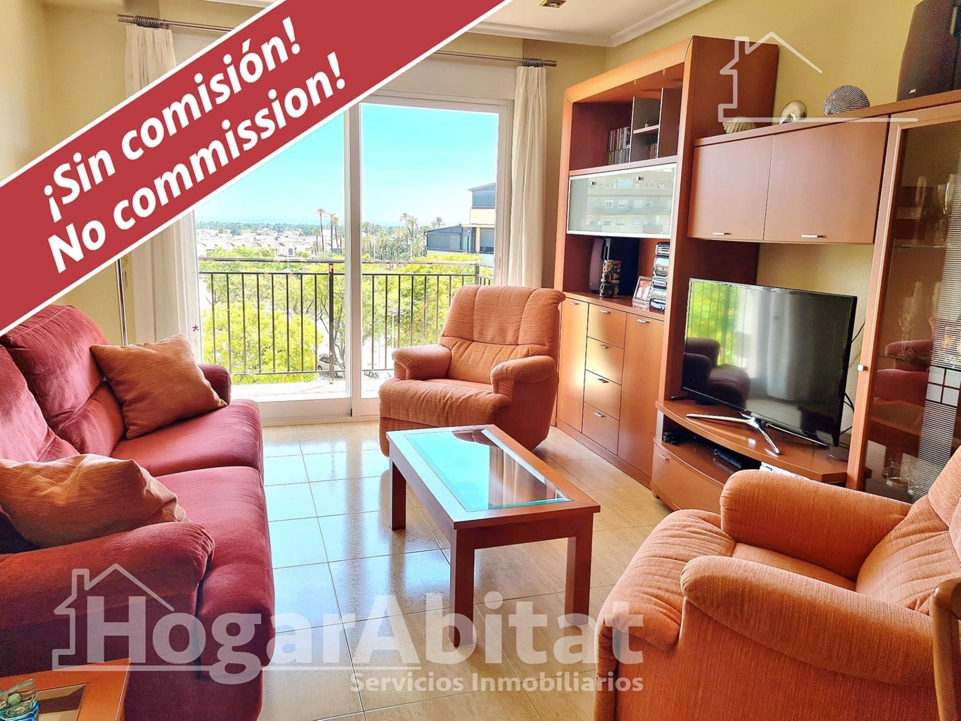 Sala d'estar de Pis en venda en Elche / Elx amb Aire condicionat, Terrassa i Traster