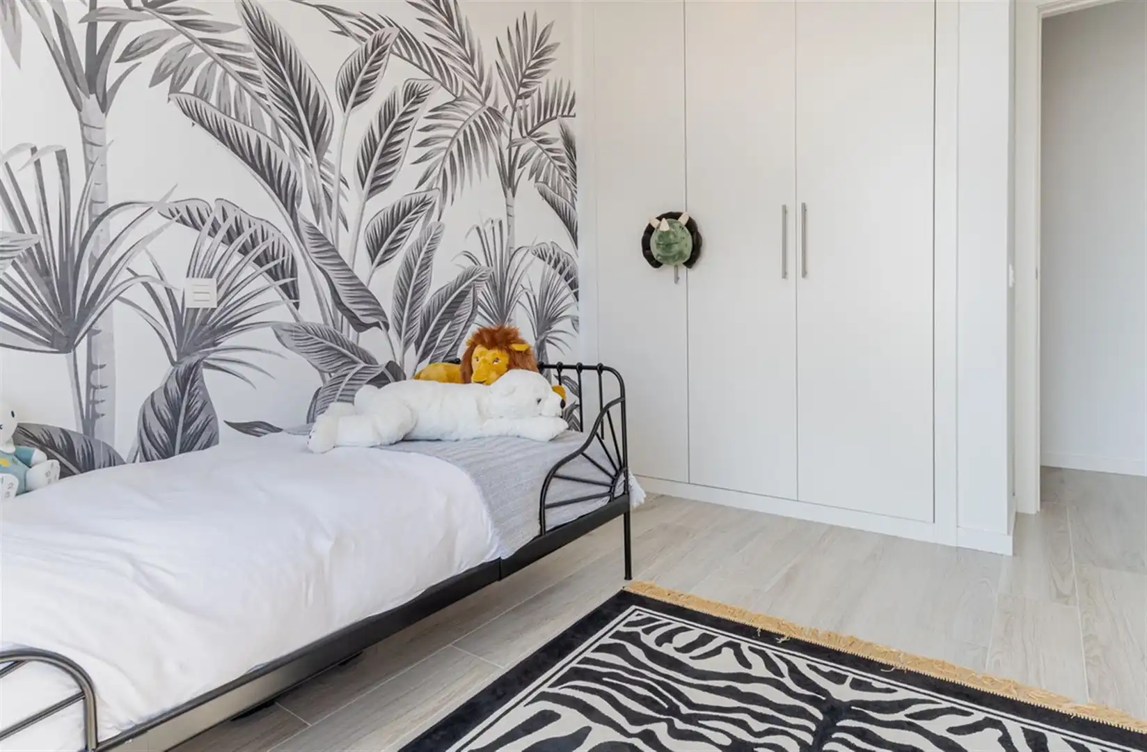 Bedroom of Houses for sale in Estepona  with Air Conditioner and Terrace