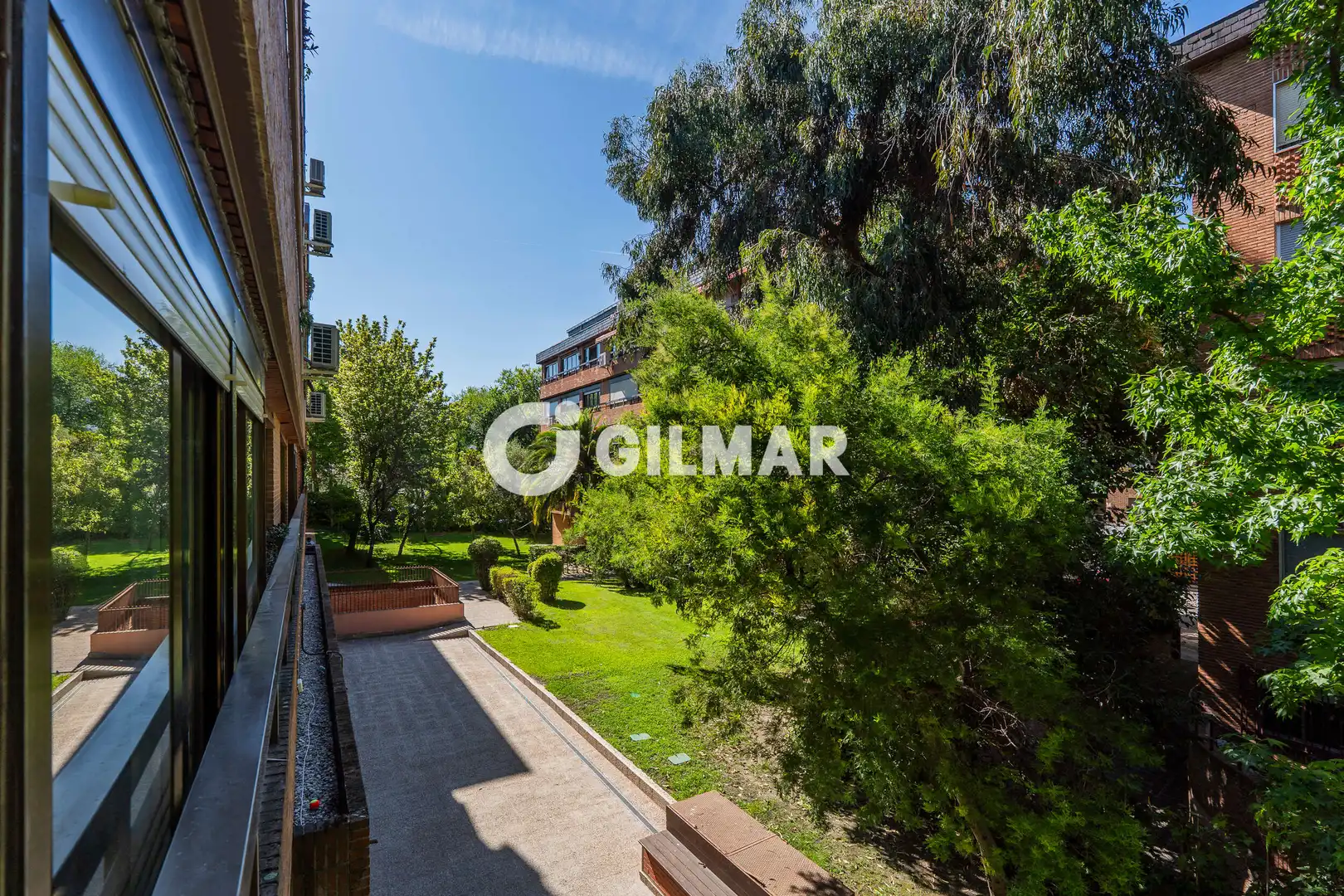 Jardí de Pis en venda en Madrid amb Calefacció, Jardí privat i Traster