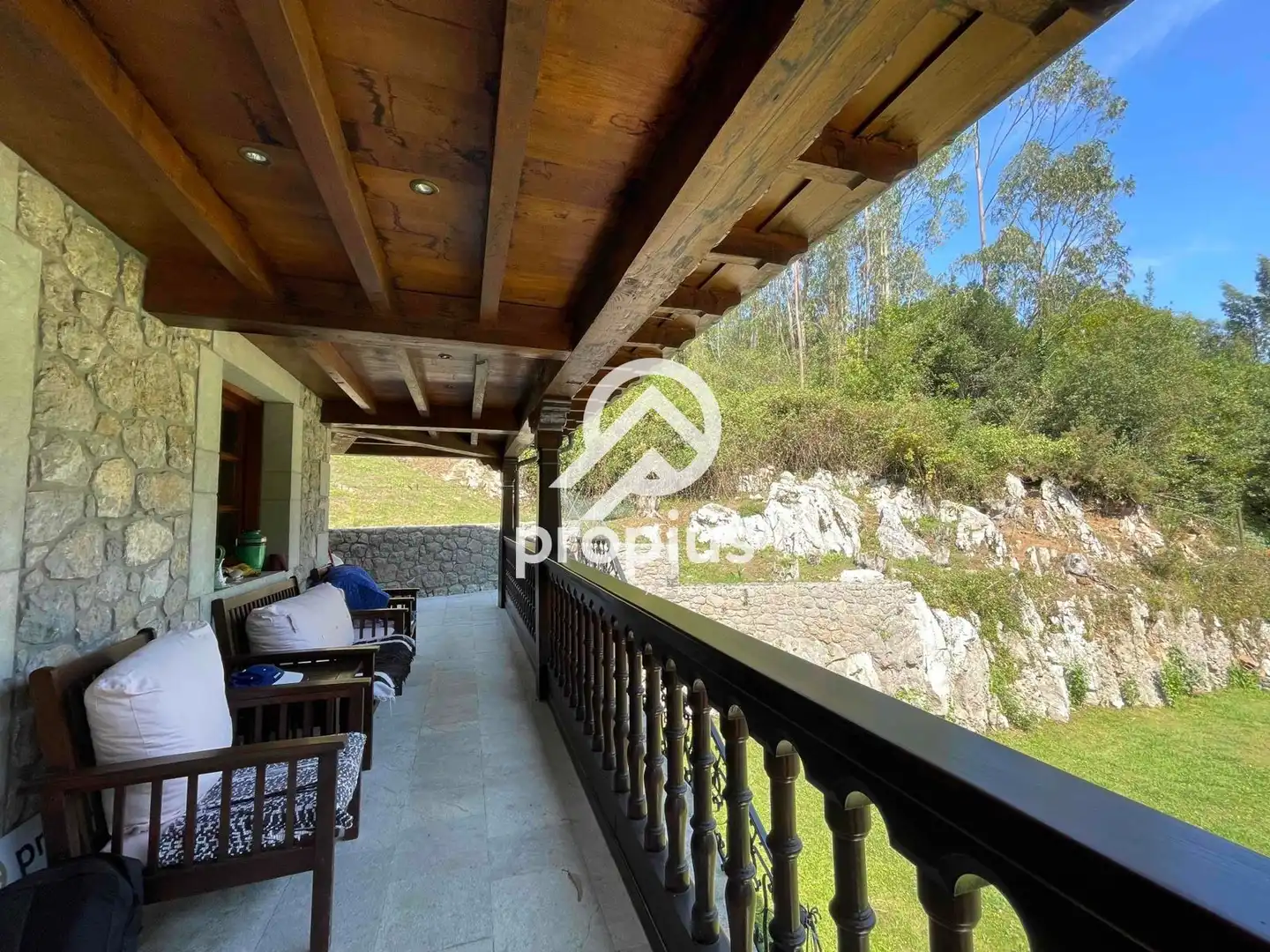 Chalet con terraza en venta en Nueva, imagen 25