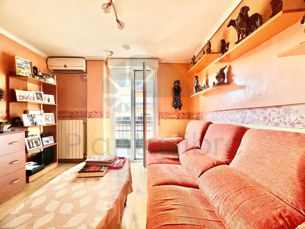 Sala de estar de Piso en venta en  Logroño con Aire acondicionado, Calefacción y Terraza