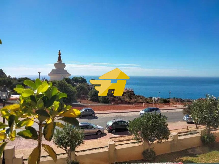 Exterior view of Flat to rent in Benalmádena  with Air Conditioner, Private garden and Swimming Pool