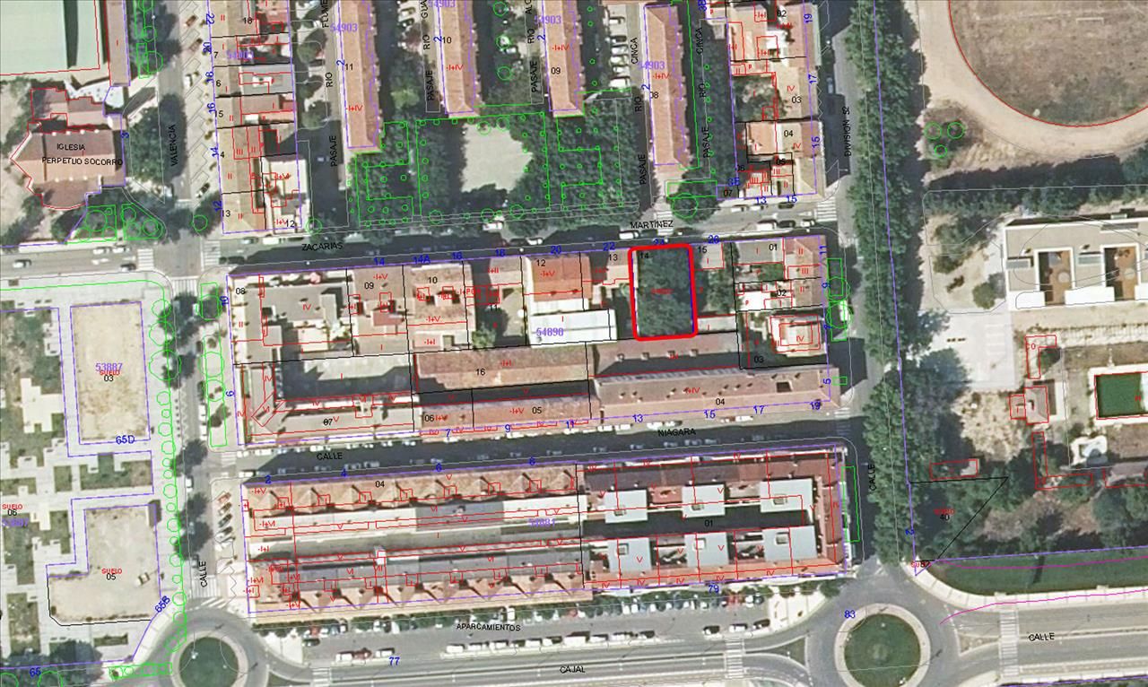 Exterior view of Residential for sale in  Huesca Capital