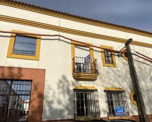 Vista exterior de Casa o xalet en venda en Calañas amb Terrassa