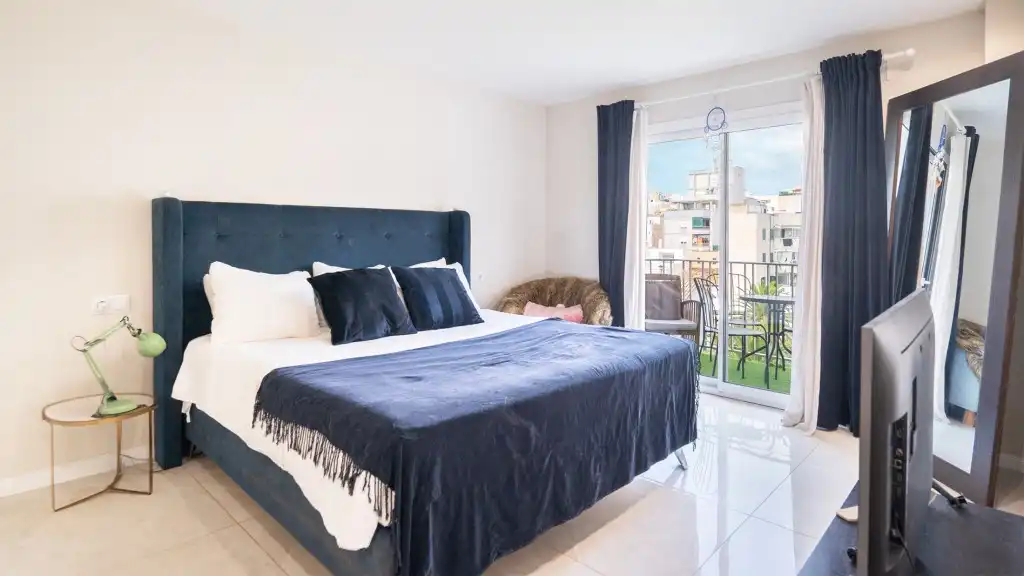 Bedroom of Apartments for sale in  Palma de Mallorca  with Air Conditioner and Terrace