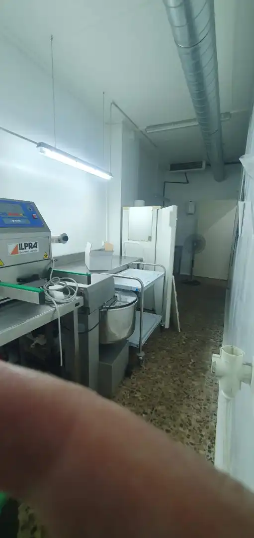 Cocina de Local en traspaso en Barcelona con Aire acondicionado, Calefacción y Amueblado