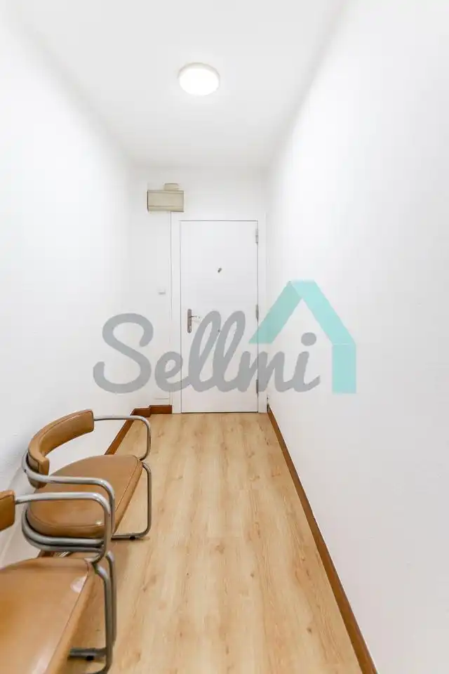 Flat for rent in Oviedo   with Heating, Parquet flooring and Furnished