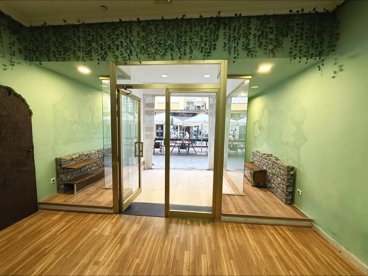 Local comercial en alquiler en Calle del Arcipreste Bono
