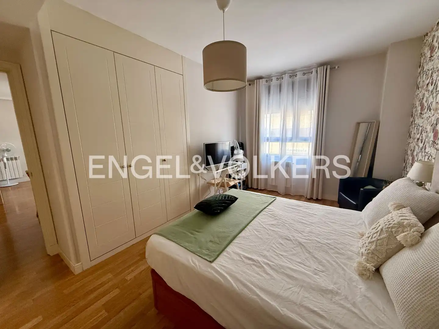 Habitación de Piso de alquiler en Madrid con Calefacción, Parquet y Piscina