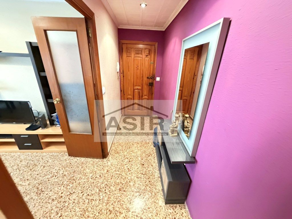 Flat for sale in Algemesí  with Air Conditioner and Balcony
