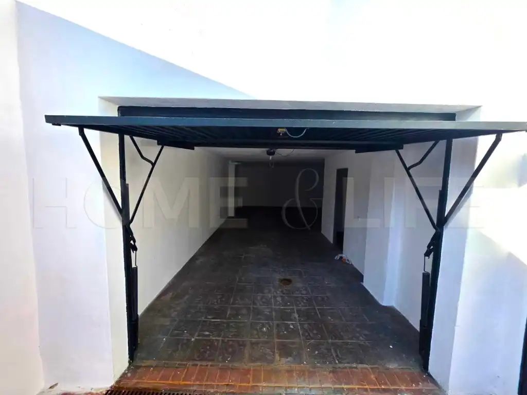 Parking de Casa o chalet en venta en Manilva con Jardín privado, Terraza y Piscina