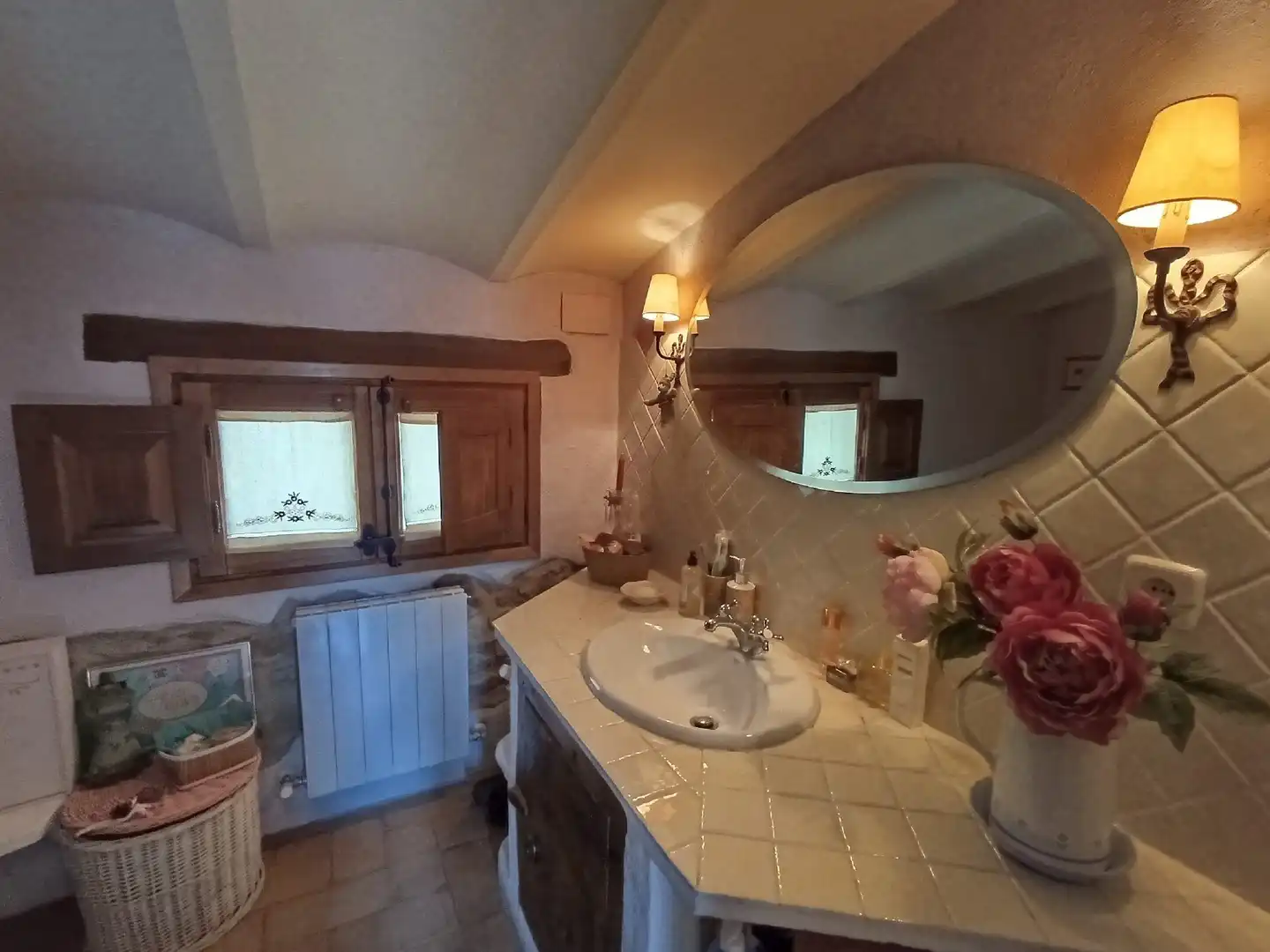 Baño de Finca rústica en venta en Lascuarre con Calefacción y Trastero