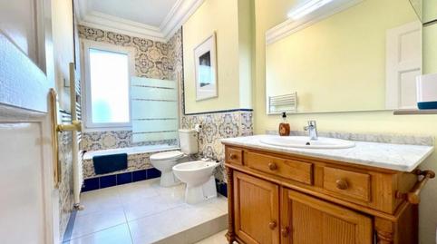 Photo 4 of Apartment to share in Abandoibarra - Guggenheim, Bilbao