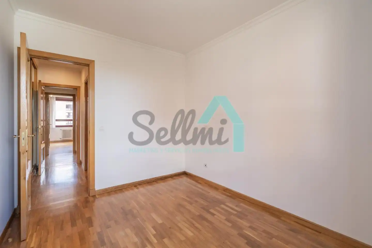 Habitación de Piso de alquiler en Oviedo  con Calefacción, Parquet y Terraza