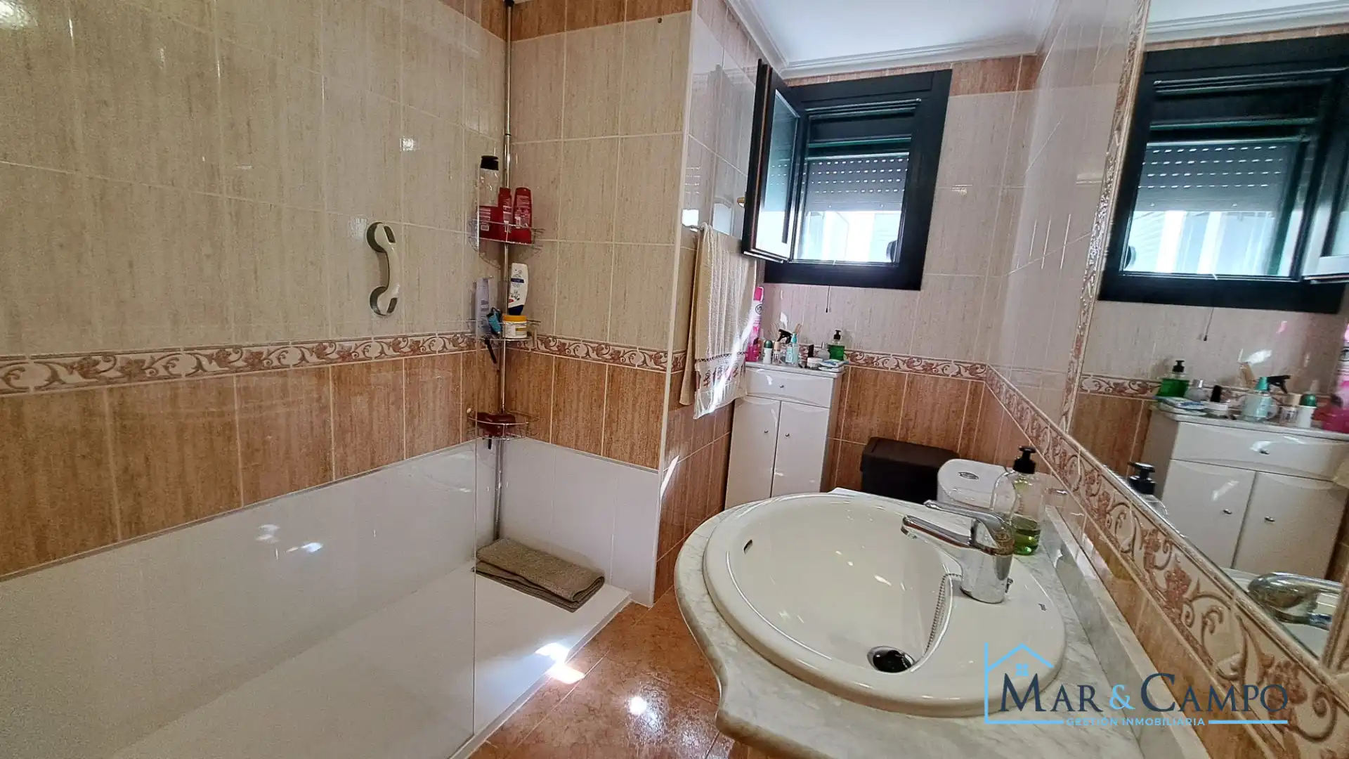 Bathroom of Flat for sale in Los Alcázares  with Terrace, Furnished and Balcony