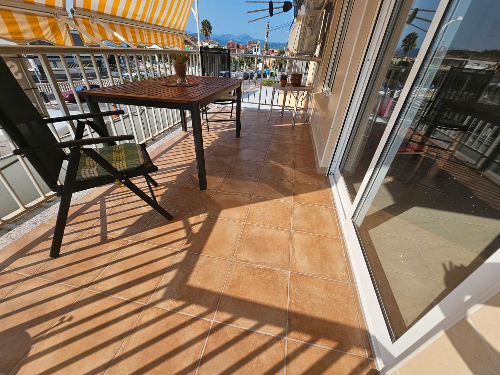 Terraza de Piso en venta en Oliva con Aire acondicionado, Terraza y Amueblado