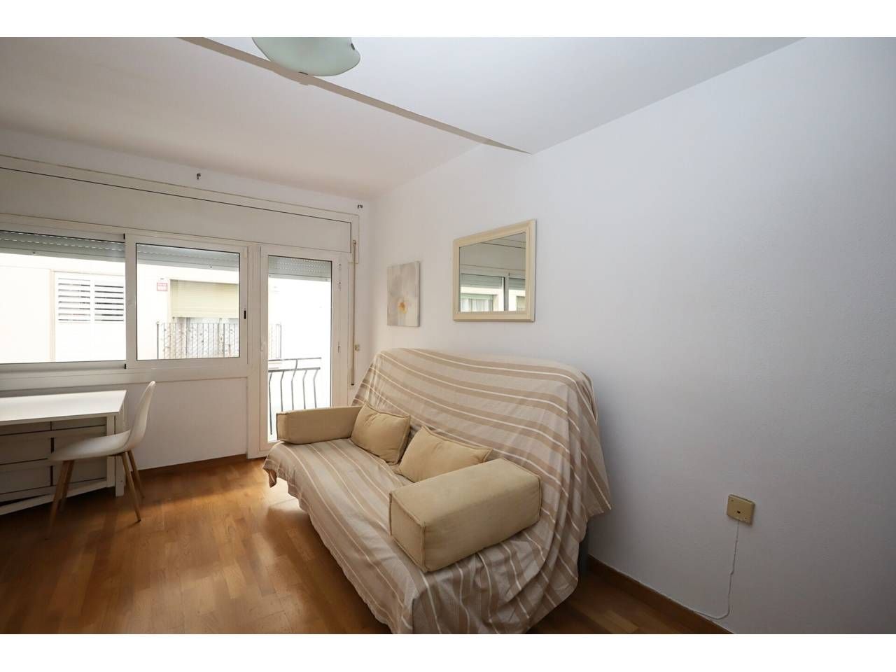 Dormitori de Pis en venda en Lloret de Mar amb Aire condicionat, Calefacció i Moblat