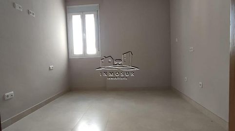 Piso dúplex en calle San Pedro. Cuenta con una superficie de 125 m2. distribuidos en recibidor, salón-comedor, cocina, cuarto de b, imatge 3