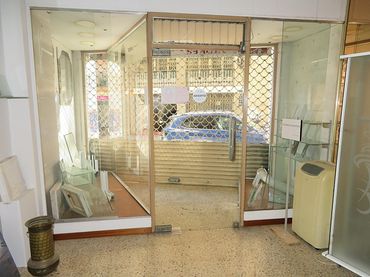 Local comercial en venta en Pasaje VILA I ROSELL 2