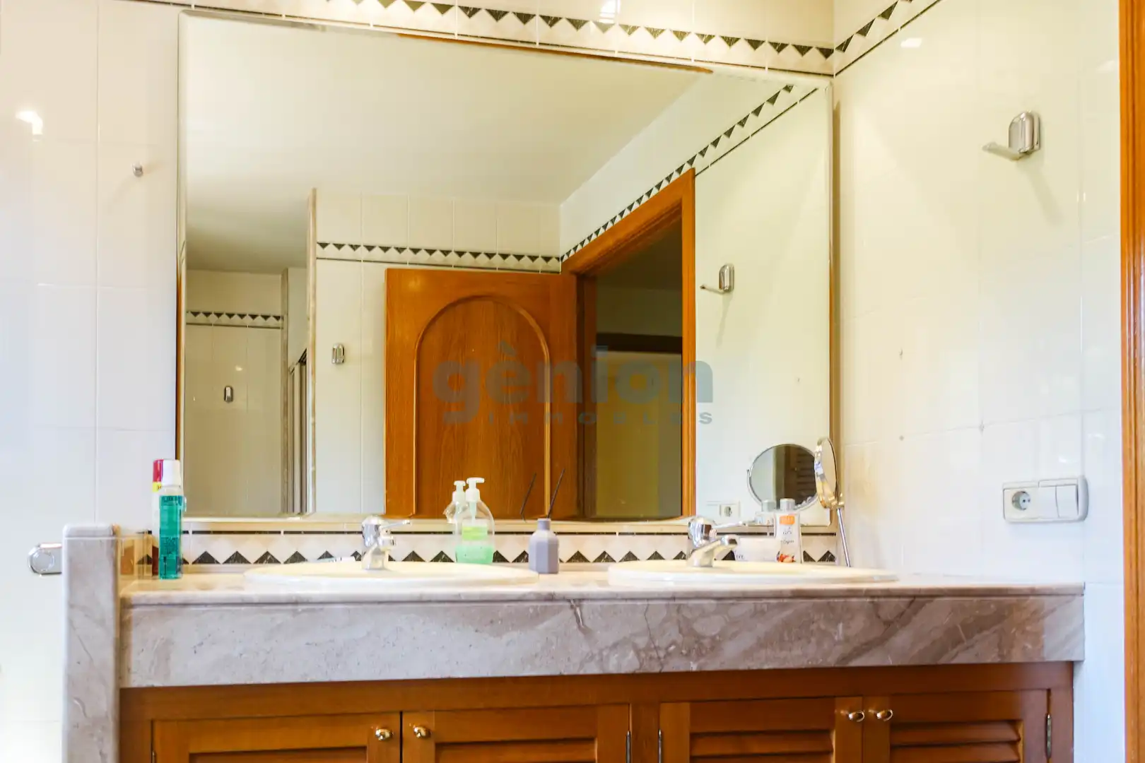 Bathroom of Houses for sale in Girona  with Heating, Private garden and Terrace