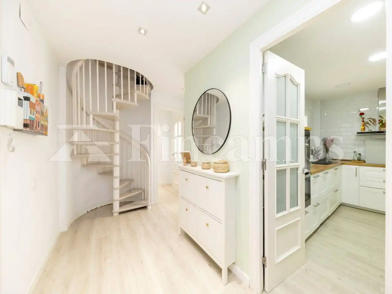 Flat for sale in Sabadell  with Air Conditioner, Heating and Parquet flooring