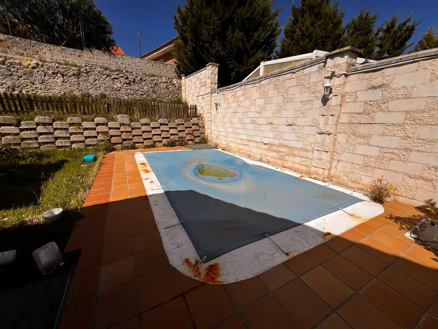 Piscina de Casa adosada en venta en Pozuelo del Rey con Calefacción, Piscina y Amueblado