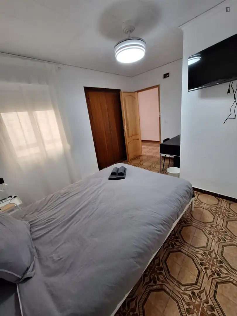 Habitación de Apartamento de alquiler en Alberic con Amueblado, Horno y Lavadora