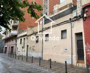 Vista exterior de Casa adosada en venda en Badalona amb Terrassa