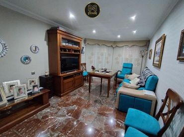 Appartamento con balcone in vendita a Torredonjimeno