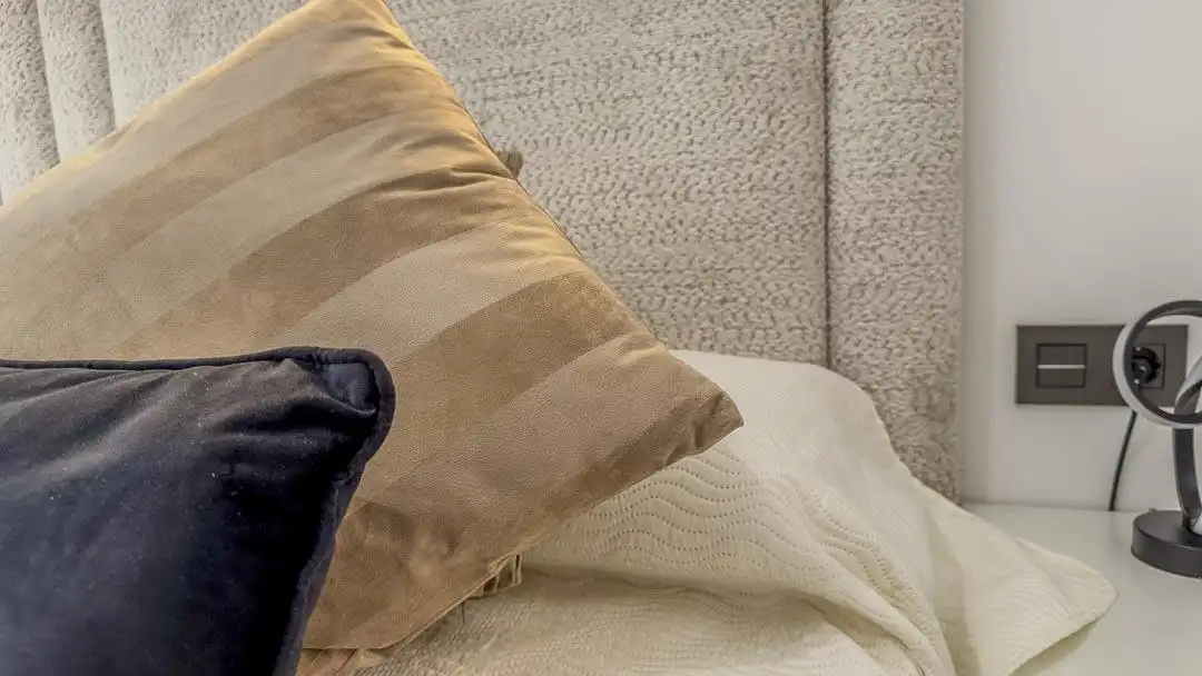 Habitación de Casa adosada en venta en Málaga con Aire acondicionado, Terraza y Amueblado