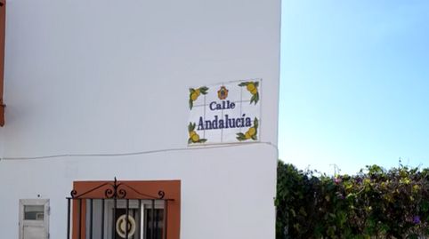 Foto 3 de Pis en venda a Cl Andalucia,7 Esc:1 Pl:0 Pt:01 Estepona (málaga), Cancelada, Estepona