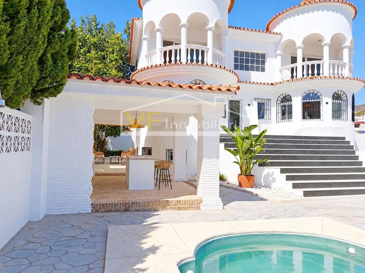 Villa con terrazza in vendita a Calle FEBRERO